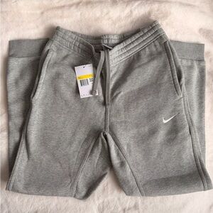 Nike Men’s/Women’s Gray Sweatpants